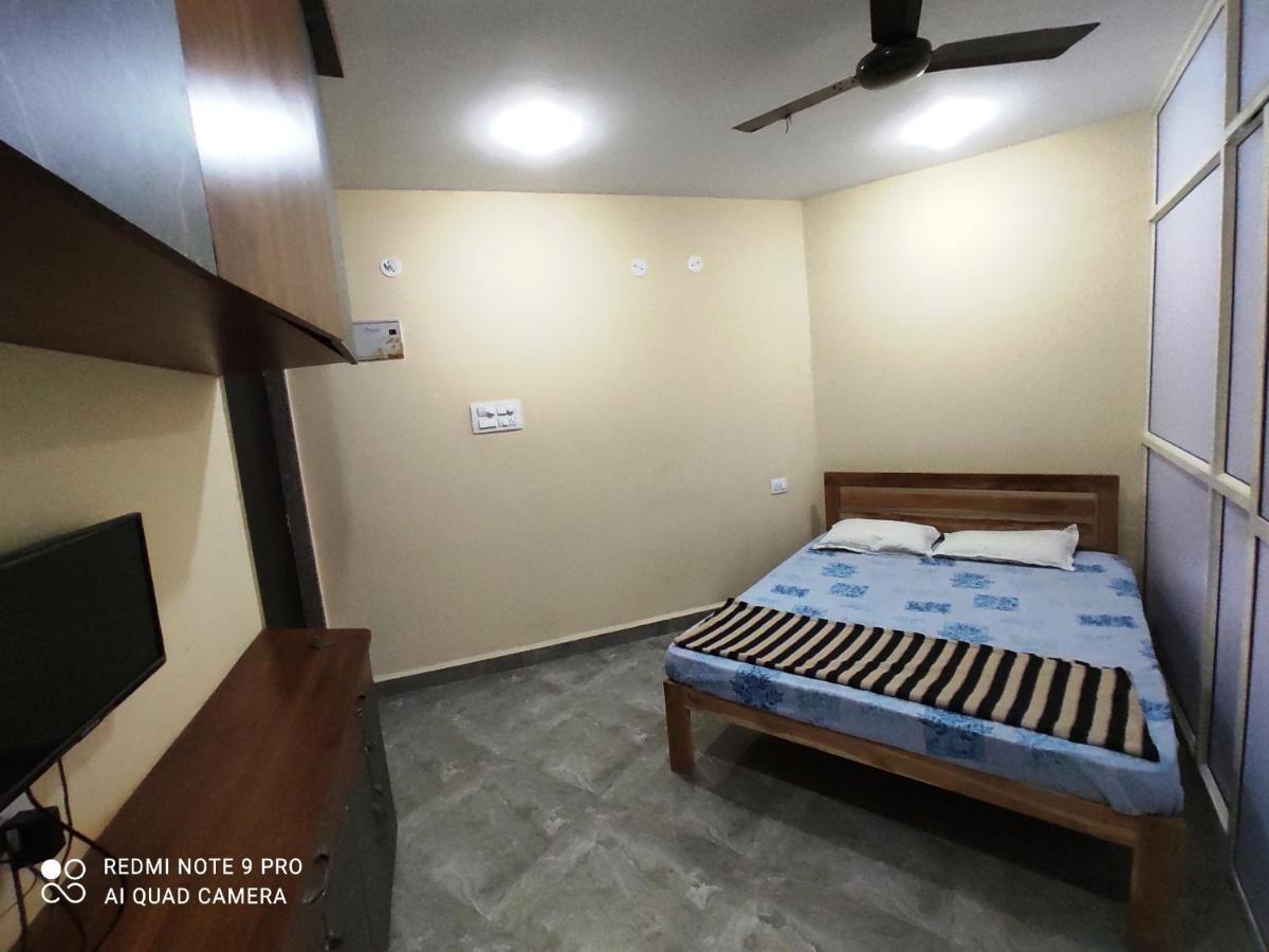 Godwill Kimo Guest House Seraulim 马尔冈 外观 照片