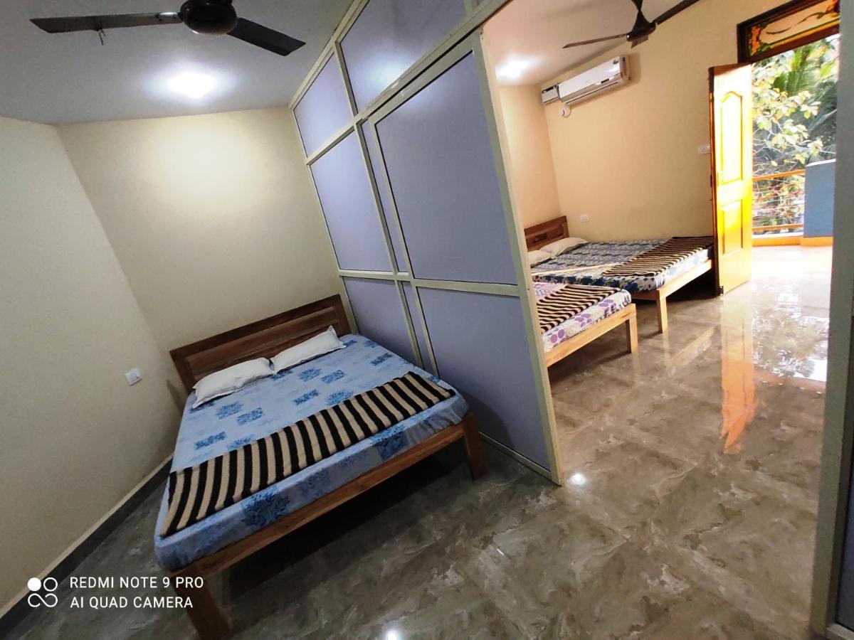 Godwill Kimo Guest House Seraulim 马尔冈 外观 照片
