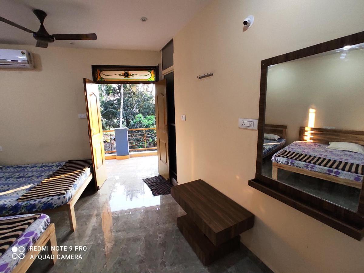 Godwill Kimo Guest House Seraulim 马尔冈 外观 照片