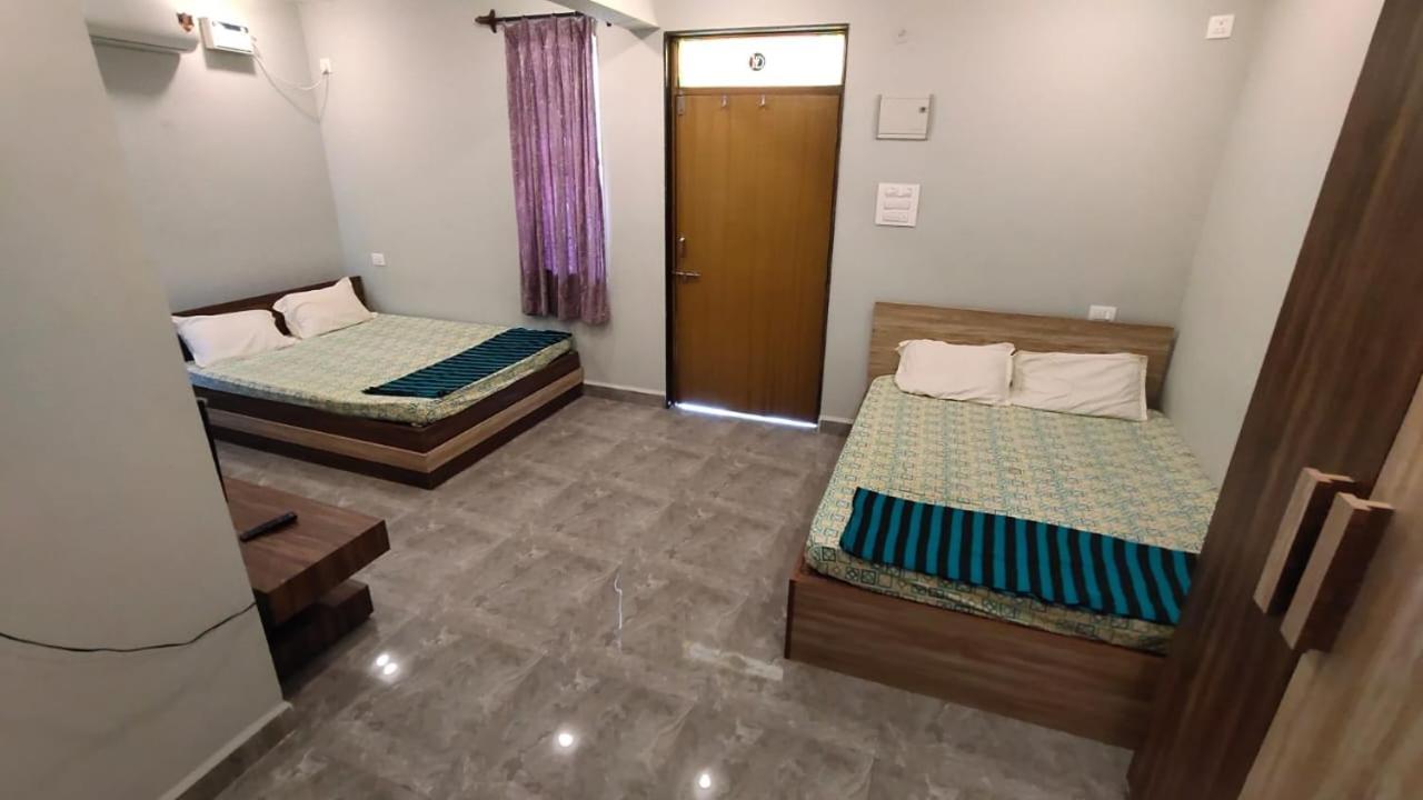 Godwill Kimo Guest House Seraulim 马尔冈 外观 照片