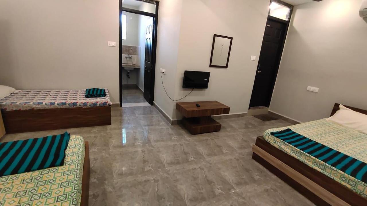 Godwill Kimo Guest House Seraulim 马尔冈 外观 照片