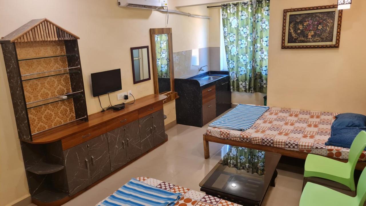 Godwill Kimo Guest House Seraulim 马尔冈 外观 照片