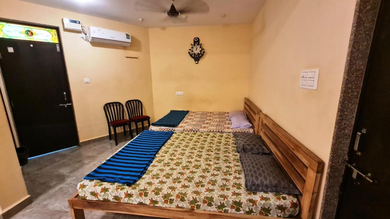 Godwill Kimo Guest House Seraulim 马尔冈 外观 照片
