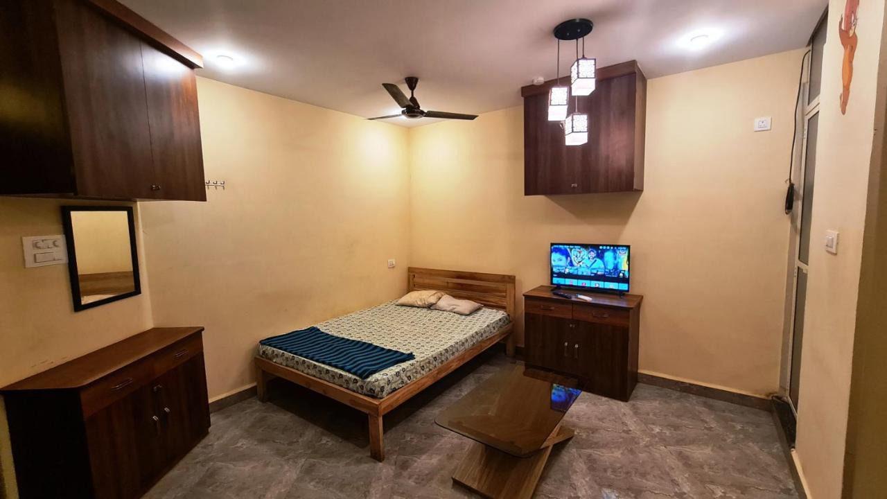 Godwill Kimo Guest House Seraulim 马尔冈 外观 照片