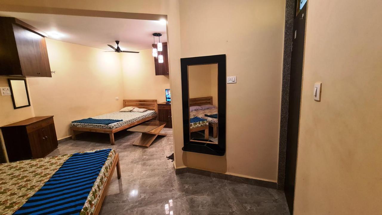 Godwill Kimo Guest House Seraulim 马尔冈 外观 照片