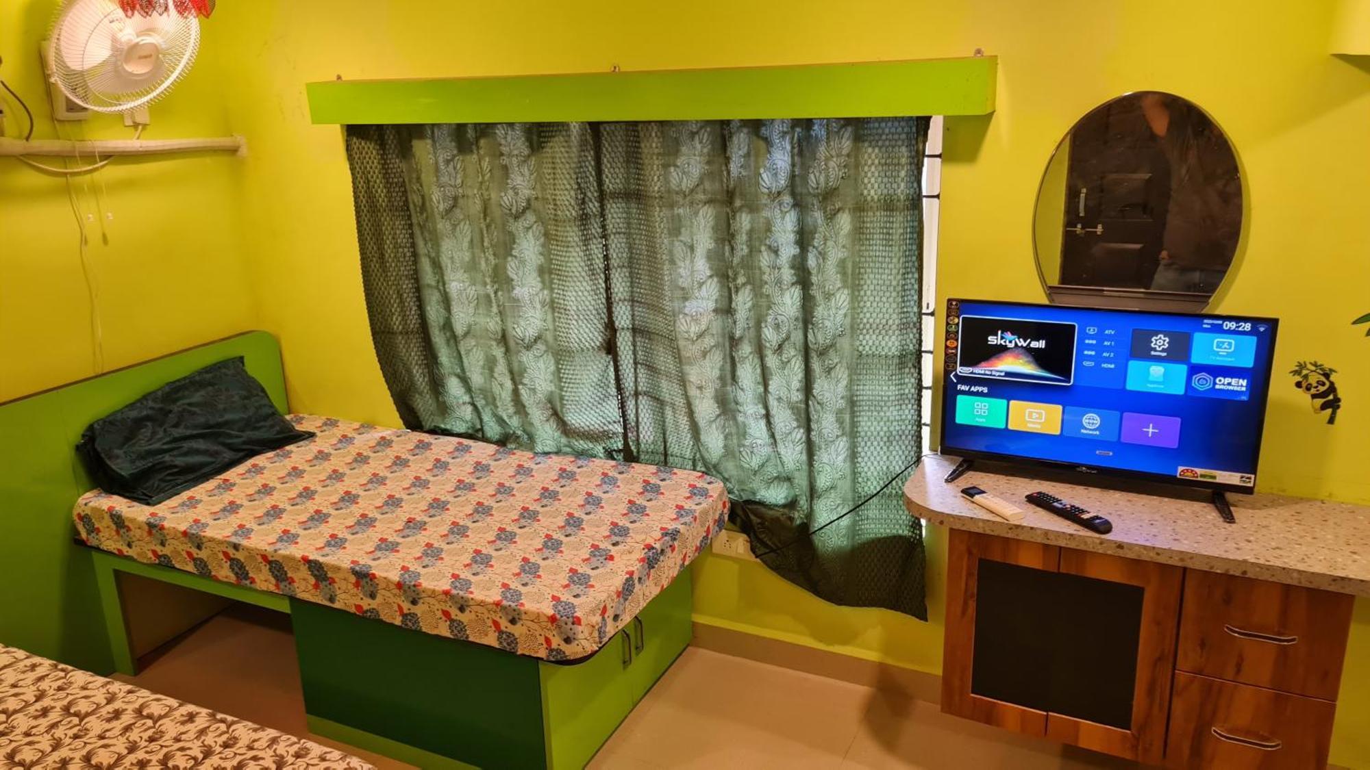 Godwill Kimo Guest House Seraulim 马尔冈 外观 照片