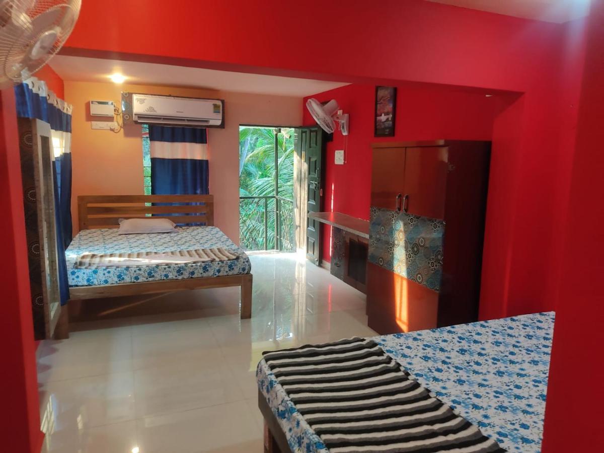 Godwill Kimo Guest House Seraulim 马尔冈 外观 照片